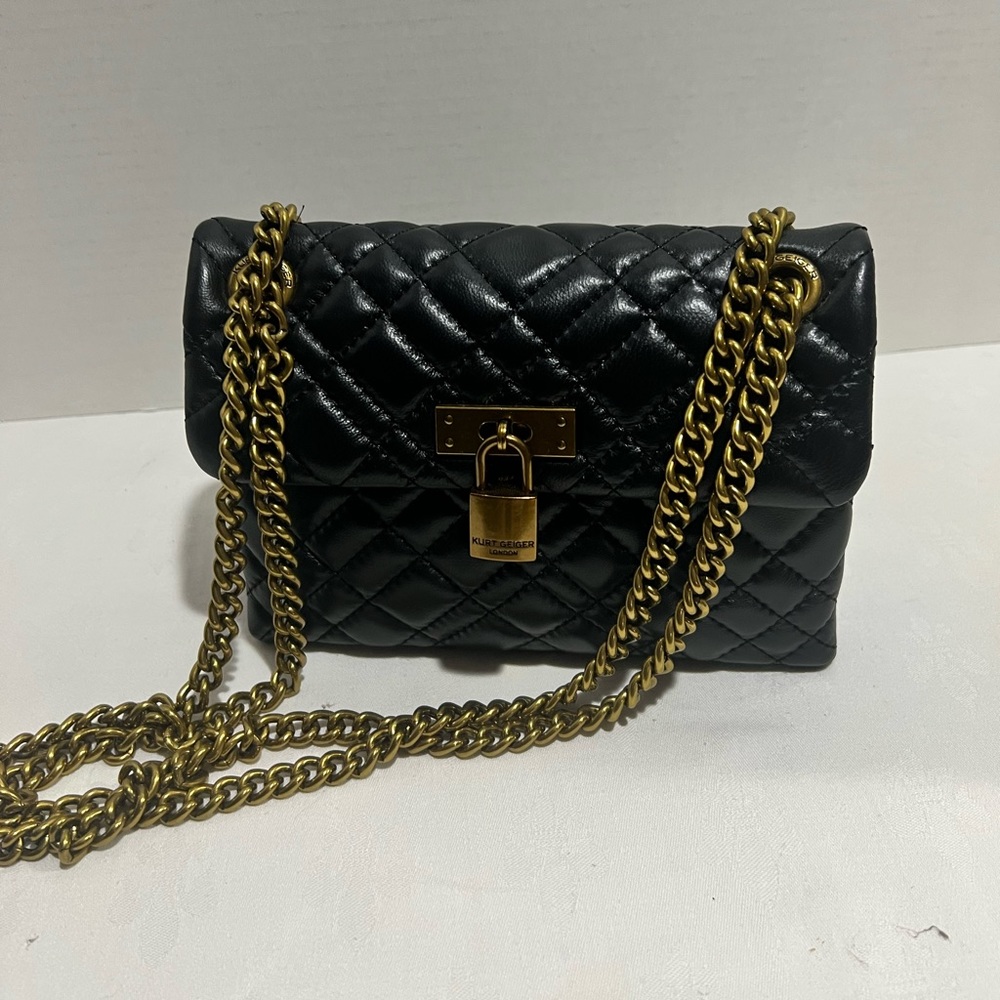 Small quilted Kurt Geiger bag.